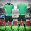 Großhandelspreis preis fußball jersey kits Top qualität männer trocken fit männer fußball jersey fußball jersey sets